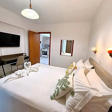 Dorothea - Self-catering 3* Koskinou (Rhodes)